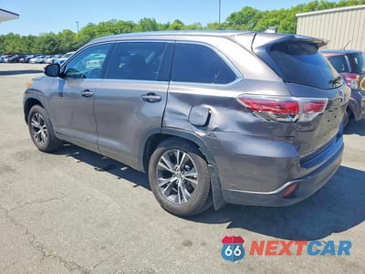 Drugie zdjęcie samochodu z przodu: 2016 TOYOTA HIGHLANDER XLE VIN:5TDJKRFH3GS504663 - miniatura