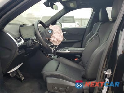 Zdjęcie 7 z 13 samochodu: 2024 BMW X1 XDRIVE28I VIN:WBX73EF05R5Z08795 - miniatura