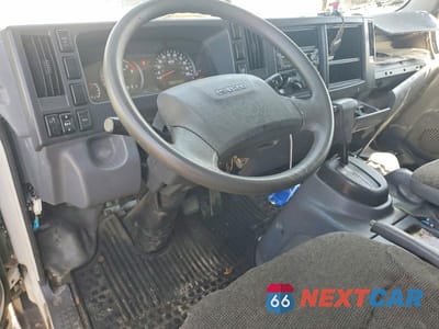 Zdjęcie 8 z 12 samochodu: 2018 ISUZU NPR VIN:54DB4J1B1JS808989 - miniatura