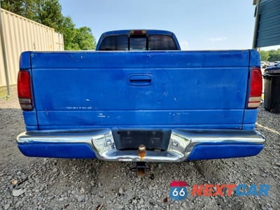 Zdjęcie 6 z 12 samochodu: 1999 DODGE DAKOTA BASE VIN:1B7GL22X6XS274510 - miniatura