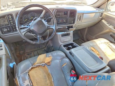 Zdjęcie 8 z 12 samochodu: 2001 CHEVROLET SILVERADO K1500 VIN:2GCEK19T911206054 - miniatura