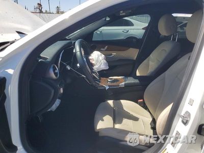 Zdjęcie 7 z 12 samochodu: 2020 MERCEDES-BENZ C 300 VIN:W1KWF8DB0LR600414 - miniatura
