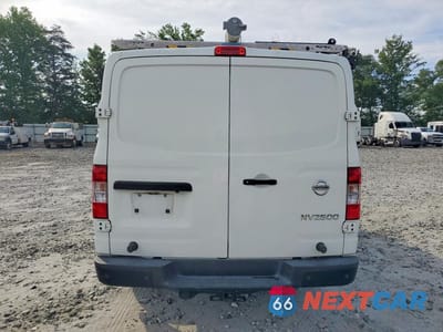 Zdjęcie 6 z 14 samochodu: 2020 NISSAN NV 2500 HD SV VIN:1N6AF0KYXLN811119 - miniatura