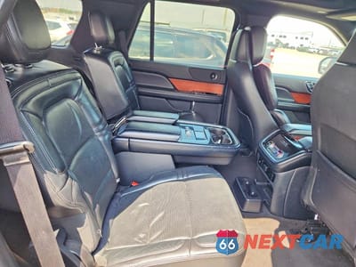 Zdjęcie 10 z 12 samochodu: 2020 LINCOLN NAVIGATOR RESERVE VIN:5LMJJ2KT1LEL04412 - miniatura