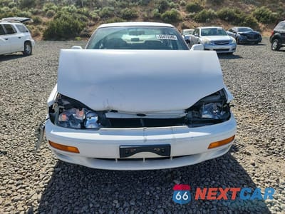 Piąte zdjęcie samochodu w środku: 1996 TOYOTA CAMRY LE VIN:JT2BG12KXT0346644 - miniatura