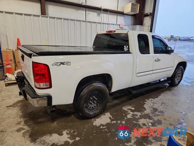 Trzecie zdjęcie samochodu z tyłu: 2013 GMC SIERRA K1500 SLE VIN:1GTR2VE73DZ212560 - miniatura