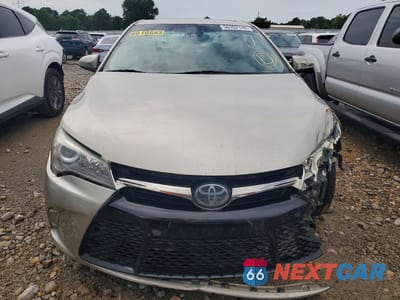 Piąte zdjęcie samochodu w środku: 2017 TOYOTA CAMRY XSE VIN:4T1BF1FK9HU638835 - miniatura