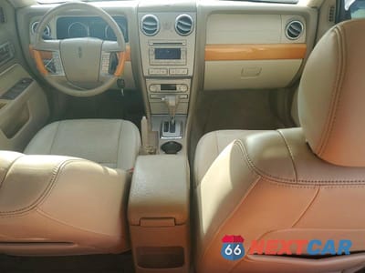 Zdjęcie 8 z 12 samochodu: 2006 LINCOLN ZEPHYR VIN:3LNHM26126R664579 - miniatura