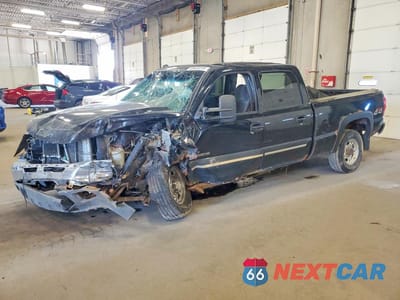2005 CHEVROLET SILVERADO K2500 HEAVY DUTY 1GCHK232X5F952871 - główne zdjęcie licytacji z USA - miniatura