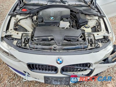 Zdjęcie 11 z 12 samochodu: 2016 BMW 328 XI SULEV VIN:WBA8E3C5XGK500725 - miniatura