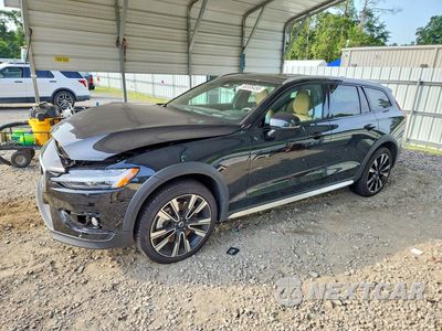 2026 VOLVO V60 CROSS COUNTRY ULTRA YV4L12WL1T2171594 - główne zdjęcie licytacji z USA - miniatura
