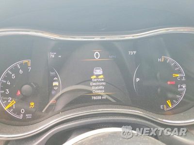 Zdjęcie 9 z 13 samochodu: 2017 JEEP GRAND CHEROKEE OVERLAND VIN:1C4RJECG0HC868312 - miniatura