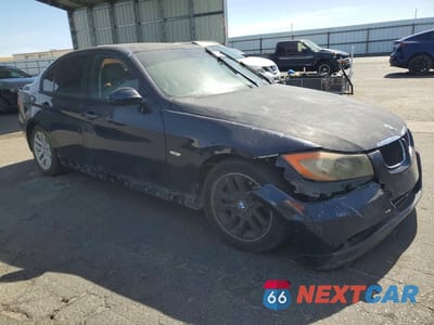 Czwarte zdjęcie samochodu z boku: 2008 BMW 328 I SULEV VIN:WBAVC535X8FZ86189 - miniatura