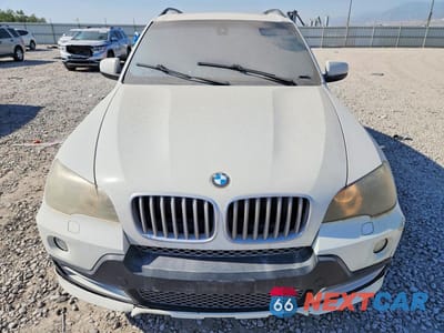 Piąte zdjęcie samochodu w środku: 2009 BMW X5 XDRIVE48I VIN:5UXFE83529L169609 - miniatura