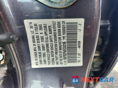 Zdjęcie 13 z 13 samochodu: 2014 HONDA CIVIC LX VIN:19XFB2F54EE243196 - miniatura