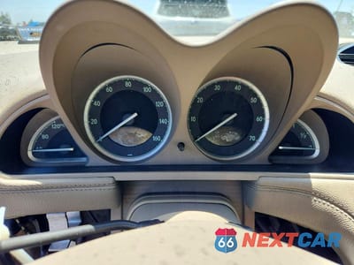 Zdjęcie 9 z 12 samochodu: 2005 MERCEDES-BENZ SL 500 VIN:WDBSK75F25F099299 - miniatura