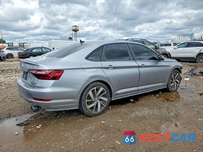 Trzecie zdjęcie samochodu z tyłu: 2021 VOLKSWAGEN JETTA GLI VIN:3VW5T7BU6MM009162 - miniatura