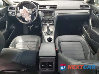 Zdjęcie 8 z 12 samochodu: 2015 VOLKSWAGEN PASSAT SE VIN:1VWBT7A30FC017449 - miniatura