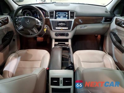 Zdjęcie 8 z 13 samochodu: 2015 MERCEDES-BENZ ML 350 4MATIC VIN:4JGDA5HB4FA489390 - miniatura