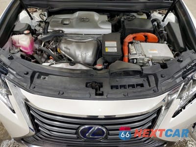 Zdjęcie 11 z 12 samochodu: 2016 LEXUS ES 300H VIN:JTHBW1GG2G2108214 - miniatura