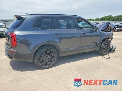Trzecie zdjęcie samochodu z tyłu: 2022 KIA TELLURIDE EX VIN:5XYP3DHC9NG229869 - miniatura