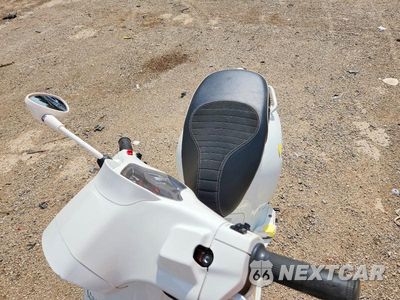 Piąte zdjęcie samochodu w środku: 2023 VESPA PRIMAVERA/SPRINT 50 VIN:ZAPCA06BXP5202813 - miniatura