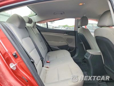Zdjęcie 10 z 12 samochodu: 2018 HYUNDAI ELANTRA SE VIN:5NPD74LF2JH283235 - miniatura