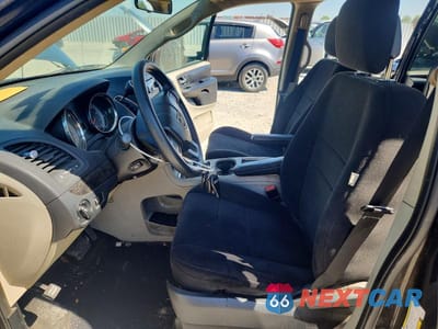 Zdjęcie 7 z 13 samochodu: 2012 DODGE GRAND CARAVAN SXT VIN:2C4RDGCG2CR212079 - miniatura