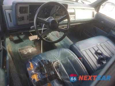 Zdjęcie 8 z 12 samochodu: 1989 GMC SIERRA C3500 VIN:2GTGC39N1K1553317 - miniatura