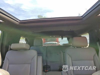 Zdjęcie 10 z 14 samochodu: 2021 CHEVROLET TAHOE K1500 Z71 VIN:1GNSKPKD5MR146673 - miniatura