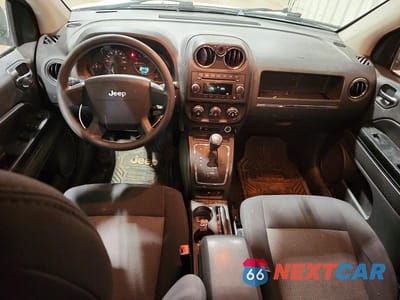 Zdjęcie 8 z 13 samochodu: 2010 JEEP COMPASS SPORT VIN:1J4NT4FA8AD506863 - miniatura