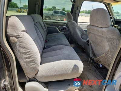 Zdjęcie 11 z 13 samochodu: 1999 CHEVROLET SUBURBAN K1500 VIN:1GNFK16R2XJ369793 - miniatura