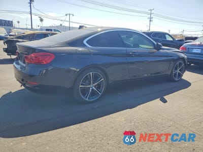 Trzecie zdjęcie samochodu z tyłu: 2019 BMW 430I VIN:WBA4W3C59KAF92844 - miniatura