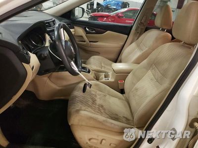 Zdjęcie 7 z 13 samochodu: 2017 NISSAN ROGUE SV VIN:5N1AT2MV7HC742057 - miniatura