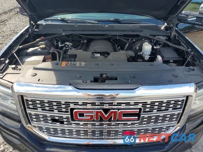 Zdjęcie 11 z 12 samochodu: 2018 GMC SIERRA K1500 DENALI VIN:3GTU2PEJ9JG605198 - miniatura