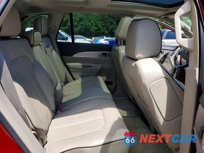 Zdjęcie 10 z 12 samochodu: 2015 LINCOLN MKX VIN:2LMDJ6JK1FBL24857 - miniatura