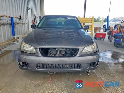 Piąte zdjęcie samochodu w środku: 2005 LEXUS IS 300 SPORT AUTOMAT VIN:JTHBD192150098890 - miniatura