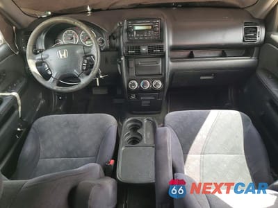 Zdjęcie 8 z 13 samochodu: 2005 HONDA CR-V EX VIN:SHSRD78875U328838 - miniatura