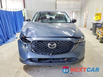 Piąte zdjęcie samochodu w środku: 2024 MAZDA CX-5 PREFERRED VIN:JM3KFBCL2R0527583 - miniatura