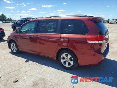 Drugie zdjęcie samochodu z przodu: 2012 TOYOTA SIENNA LE VIN:5TDKK3DC1CS202193 - miniatura