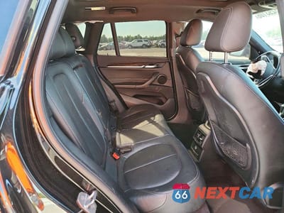Zdjęcie 11 z 13 samochodu: 2017 BMW X1 XDRIVE28I VIN:WBXHT3Z30H4A52098 - miniatura