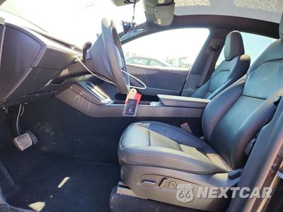 Zdjęcie 7 z 14 samochodu: 2026 TESLA MODEL Y VIN:7SAYGDEE2TF583111 - miniatura