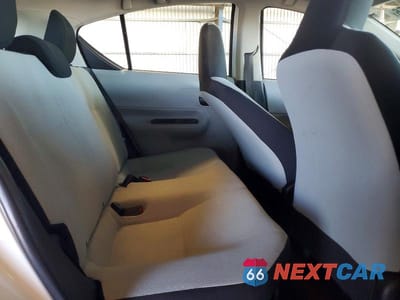 Zdjęcie 10 z 12 samochodu: 2014 TOYOTA PRIUS C ONE VIN:JTDKDTB37E1068545 - miniatura