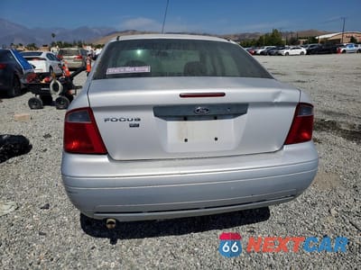 Zdjęcie 6 z 12 samochodu: 2007 FORD FOCUS VIN:1FAHP34NX7W232124 - miniatura
