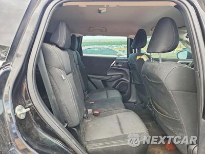 Zdjęcie 10 z 12 samochodu: 2022 MITSUBISHI OUTLANDER ES VIN:JA4J4TA82NZ074192 - miniatura