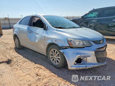 Czwarte zdjęcie samochodu z boku: 2017 CHEVROLET SONIC LT VIN:1G1JD5SH0H4129023 - miniatura