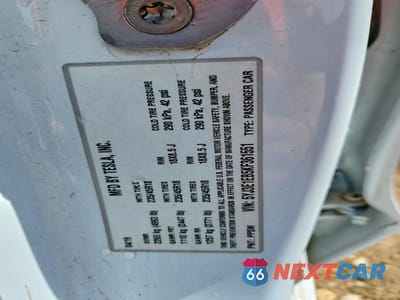 Zdjęcie 12 z 12 samochodu: 2019 TESLA MODEL 3 VIN:5YJ3E1EB5KF361551 - miniatura