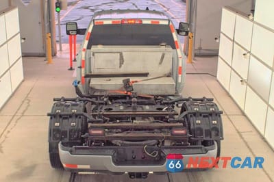 Zdjęcie 14 z 14 samochodu: 2024 RAM 3500 BIG HORN VIN:3C63RRHLXRG310260 - miniatura