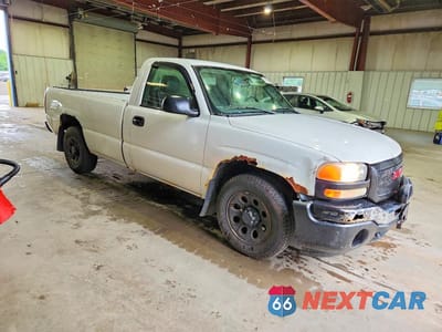 Czwarte zdjęcie samochodu z boku: 2006 GMC NEW SIERRA C1500 VIN:3GTEC14X36G146083 - miniatura