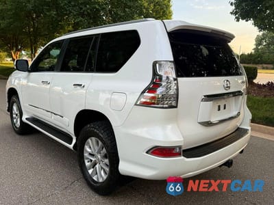 Trzecie zdjęcie samochodu z tyłu: 2015 LEXUS GX 460 VIN:JTJBM7FX8F5111477 - miniatura